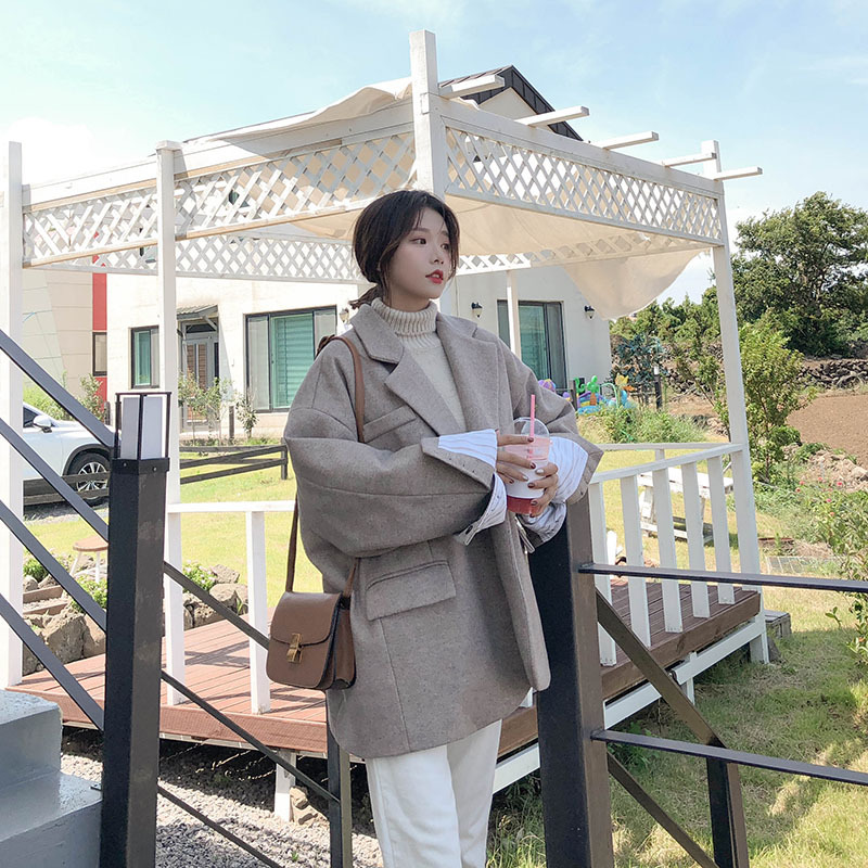 

2020 New Korean fashion vacation retro wild plaid loose casual suit female 2020 spring and autumn casual wild office lady suit, Oat