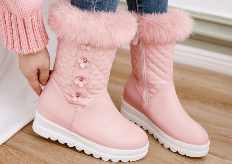 

2019 Women's boots in winter with New style flat bottom round head waterproof table @W117, Black
