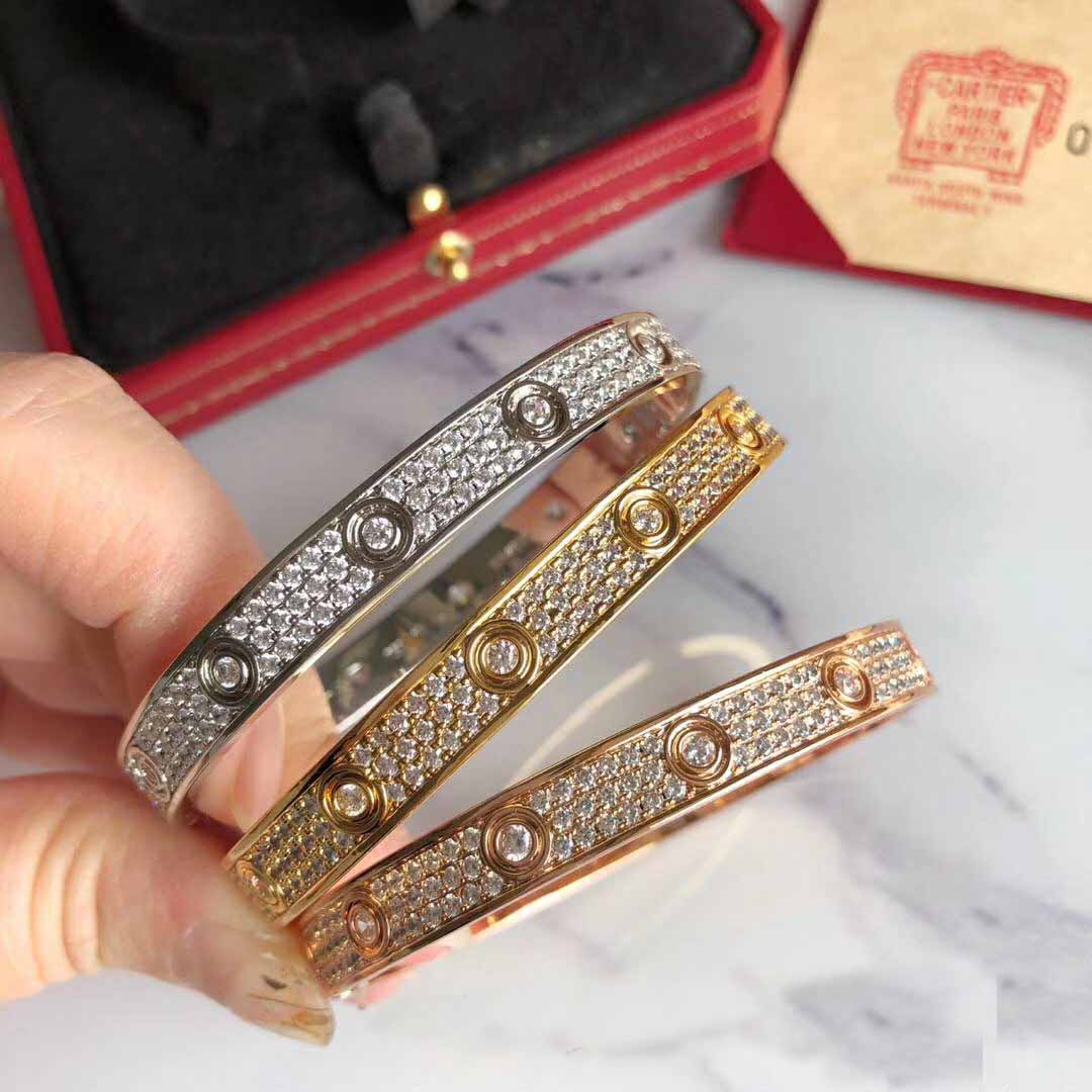 

New design Top quality brass material love punk charm bracelet with all diamond in gold plated for women jewelry with box PS5232