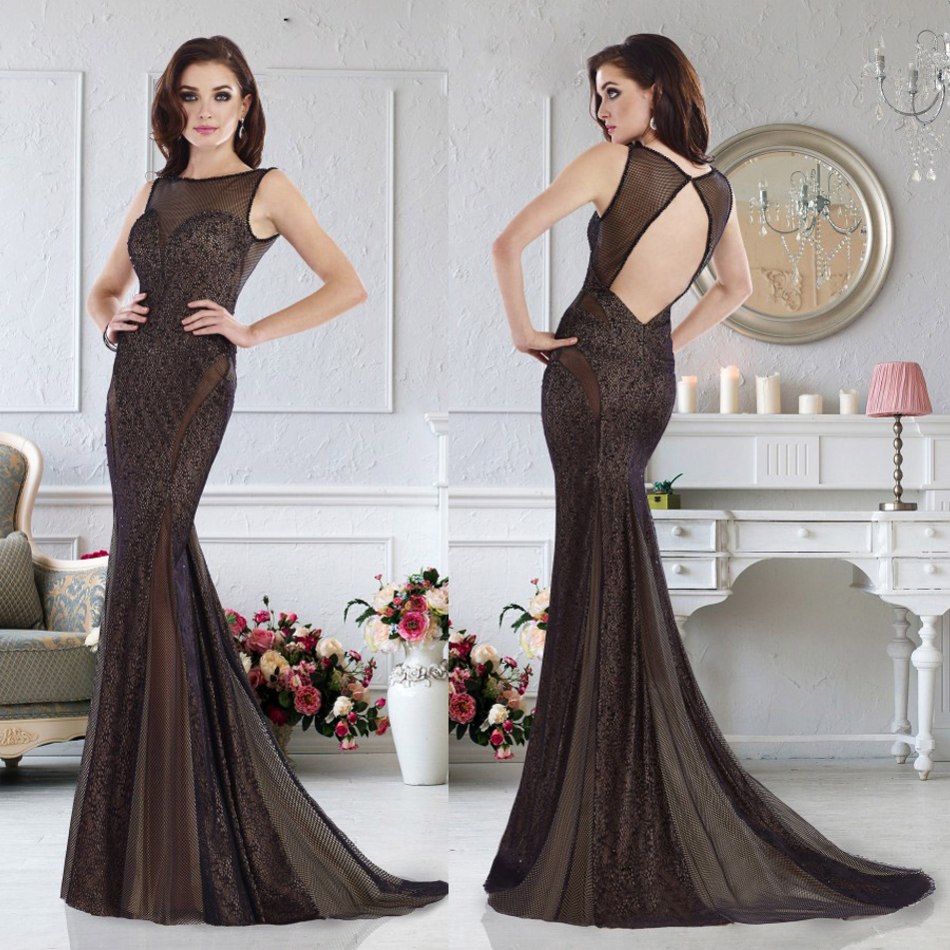 

Elegant Janique Mermaid Mother of The Bride Dresses Jewel Sleeveless Hollow Lace Applique Wedding Guest Dress Sweep Train Evening Gowns