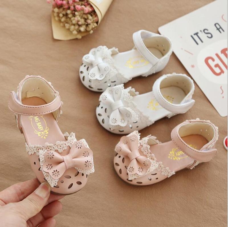 

Newest Summer Kids Shoes 2020 Fashion Leathers Sweet Children Sandals For Girls Toddler Baby Breathable Hoolow Out Bow Shoes, Clear