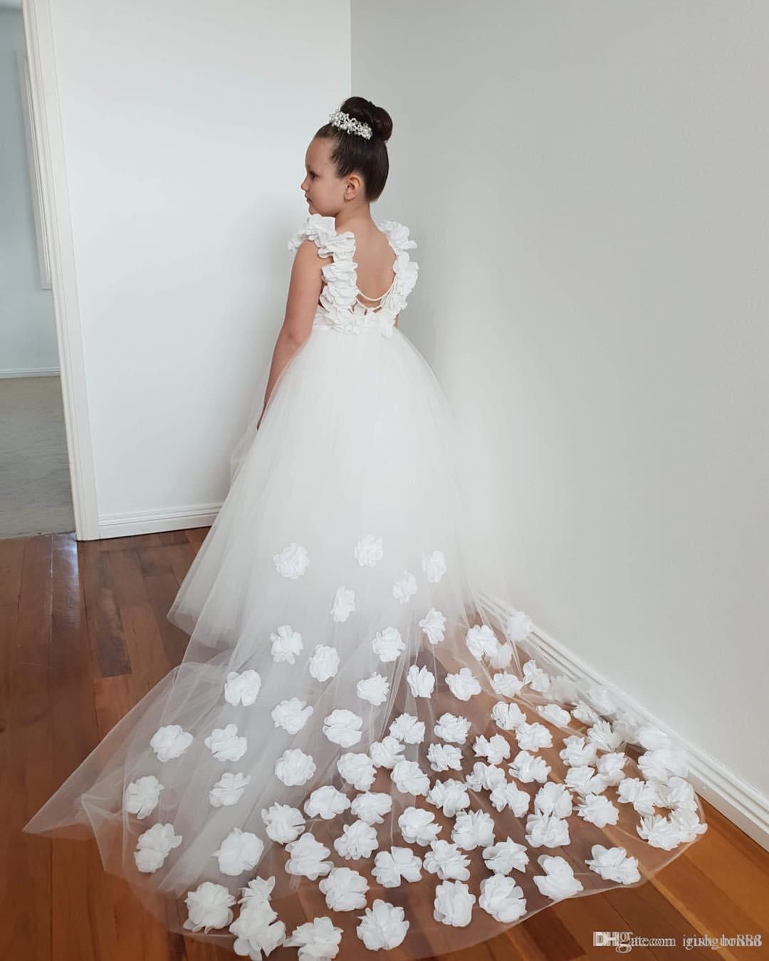 

Backless Sexy Flower Girl Dresses Hand Made Flowers Tulle Little Girl Wedding Dresses Vintage Communion Pageant Dresses Gowns, Chocolate