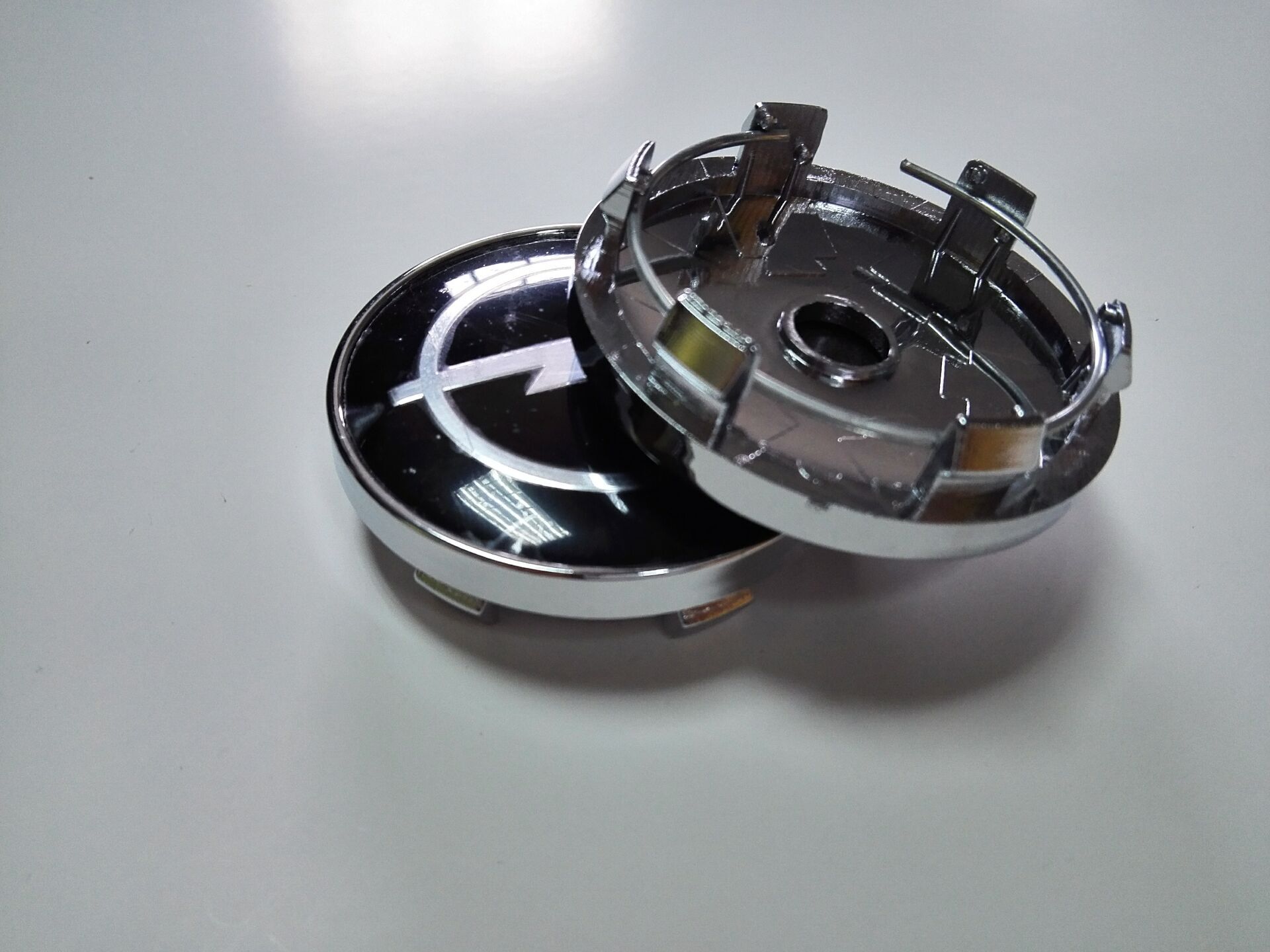 4x Oz Racing Aleación Tapa Centro De Cubo De Rueda Set Nuevo Estilo Tapas Negro//Plata 60mm