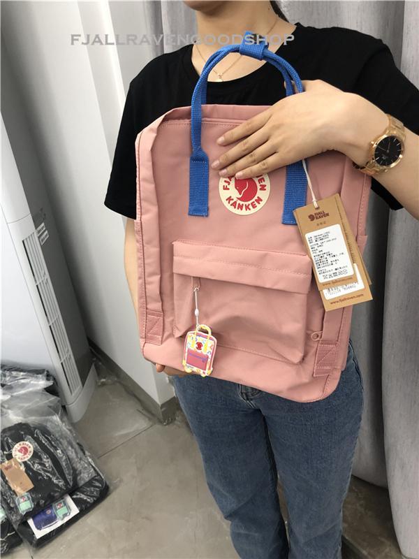 Compra Auténtica Fjallraven Kanken Hombre Mujeres Rosa Bolsos Impermeables  De Gran Capacidad Familiares Esenciales De Viaje Bolsas Enchufe De Fábrica  En Venta 12ZN9 Barato | Entrega Rápida Y Calidad | Es.Dhgate
