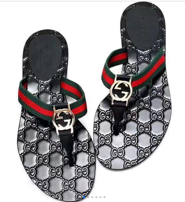 

61w latest hot sale high quality Summer men Design women Flip flops Slipper Fashion Leather slides sandals Ladies Casual shoes