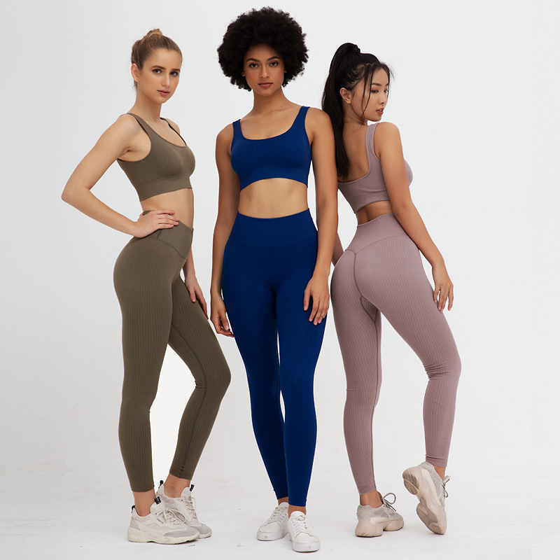 

Hot selling quick-drying yoga beauty equipment set professional sports running seamless bra set Top Legging Pants 2 Pieces