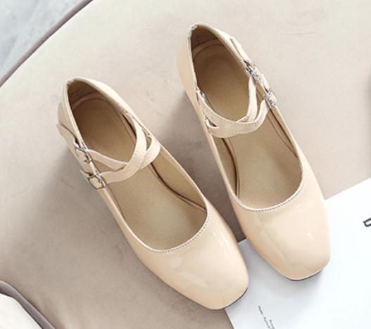 

2019 Women's shoes in Spring and Autumn with New style Middle heel Coarse heel Square head @171, Black