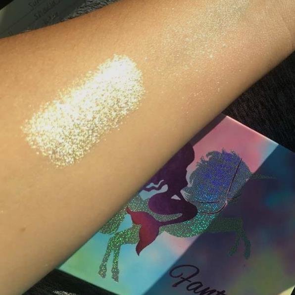 

Dropshipping 2017 New makeup Love Luxe Beauty Fantasy Palette You Are Unbelievably Beautiful highlighter Palette 6 Colors Eyeshadow, Multi