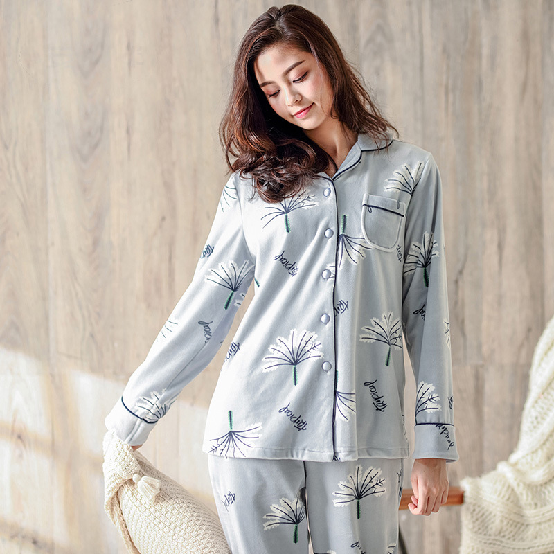 

Winter Soft Double-sided Velvet Women Pajama Sets Long Sleeve Light Blue Cartoon Dandelion Pijama Female Warm Sleepwear 5204