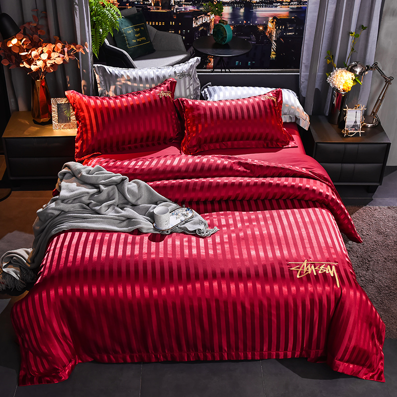 

2020 Satin stripes bedlinen red bedcover duvet cover pillowcase bedsheet queen size bedding set Bed Set