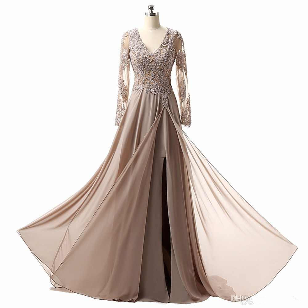 

Modest Mother of the Bride Dresses Elegant V Neck Sheer Lace Appliques Long Sleeves Formal Party Gowns With Sweep Train