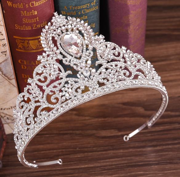 

The latest vintage palace-style bride's big crown Baroque fine diamond wedding headgear Princess party banquet crown birthday gift performan