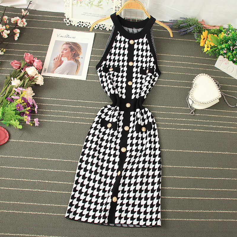 

Amolapha Summer Sexy Women O Neck Single Button Sleeveless Knit Dress Vestidos Plaid Knitting Mini Dress, Black