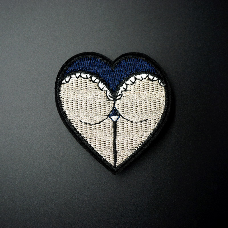 

Heart Size:5.5x6.0cm DIY Patch Badge Embroidered Cute Badges Hippie Iron On Kids Cartoon For Clothes Stickers, Blue