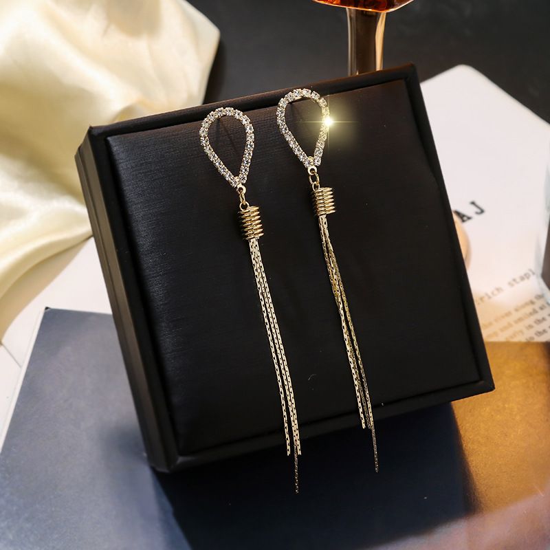 

Stud Earrings 2021 Style Ins Fashion Ear Korean Cool Simple Pendant Long Tassel Female