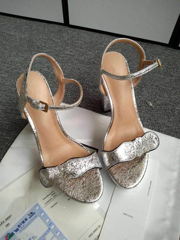 

Classics Women shoes heels Sandals fashion Beach Thick bottom Dress Shoe Alphabet lady Sandal Leather High heel lides 2021, 01