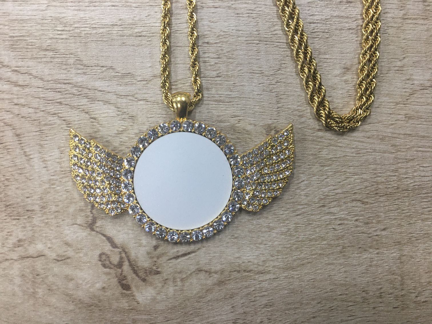 

100Pcs/Lot Free Shipping Custom hip hop round shape Jewelry Sublimation Angel Wings Necklace For Promotion Gifts