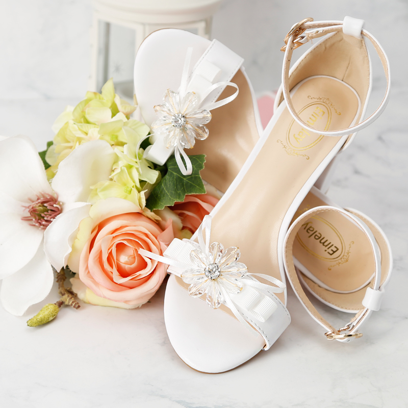 

Summer New Ins Women's White Crystal Flower Peep Toe Chunky Heel A- line Semi-High Heeled Size Bridesmaid Bridal Shoes, 7cm square heel