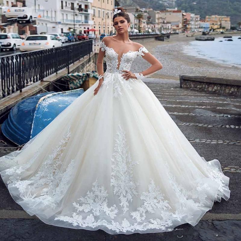 

Modern Western Ball Gown Wedding Dresses 2020 Sheer Neck Illusion Long Sleeve Appliqued Ruched Long Bridal Gowns Custom Made Robe de mariee, White
