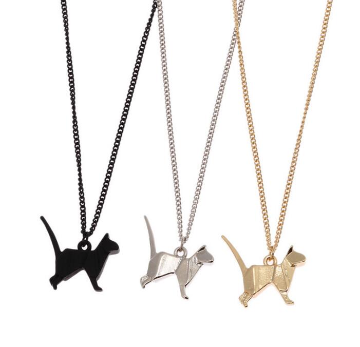 

Wholesale-and American fashion animal necklace car toon jewelry. Exquisite. Joker stereo origami animal short necklace