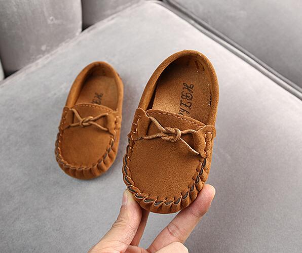 

Kids Moccasin Loafers Shoes Toddler Boys Fashion Sneakers Children Massage Casual Shoes Kids Girls Flat Leather Shoes Size 21-35, Black