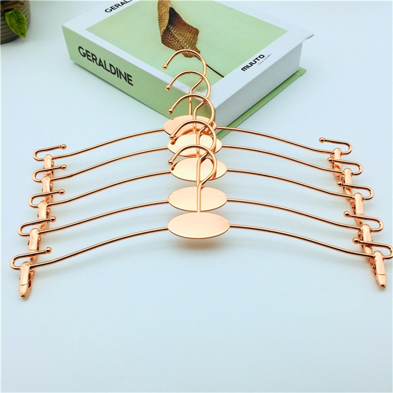 

Non-Slip Underwear Rack Metal Hanger Rose Gold Clothing Store Bra Clips Fashion Exquisite Bardian Creative New Style In 2019 1 85hy J1