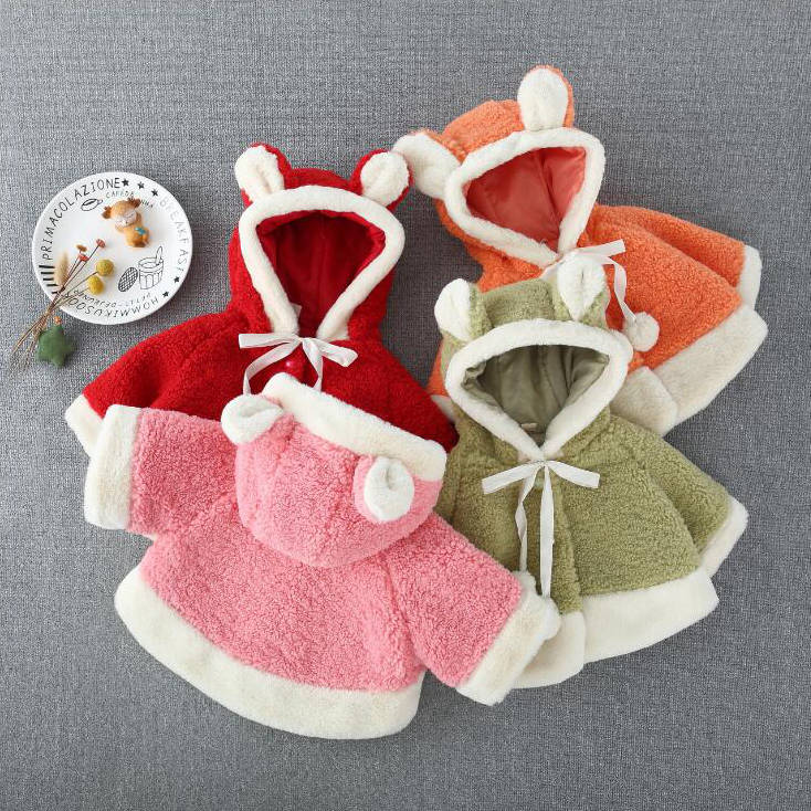 

Girls Hooded Cloak Autumn Poncho Cartoon Bear Sweater Loose Lamb Fur Coat Baby Cloak Plush Poncho Outwear Kids Designer Clothes 1-4T D6363