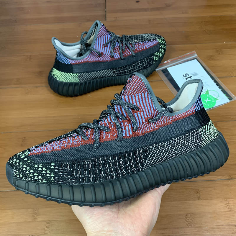 

New Yecheil Black Static Reflective Tail Light Earth Kanye West Men Running Shoes Gid Glow Clay Beluga 2.0 Women Sneakers Shoes, Y28 lace reflective