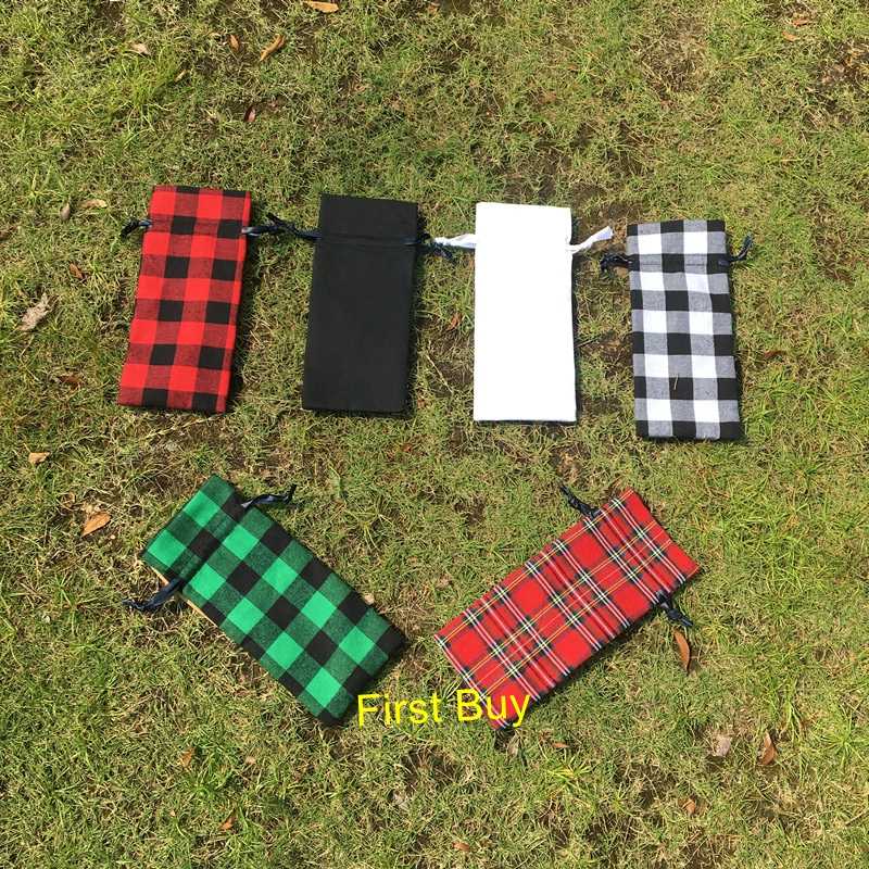 

30pcs/lot Christmas Plaid Check Wine Bottle Cover 31*13.5cm Black White Sweater Wine Bottle Holder Bag