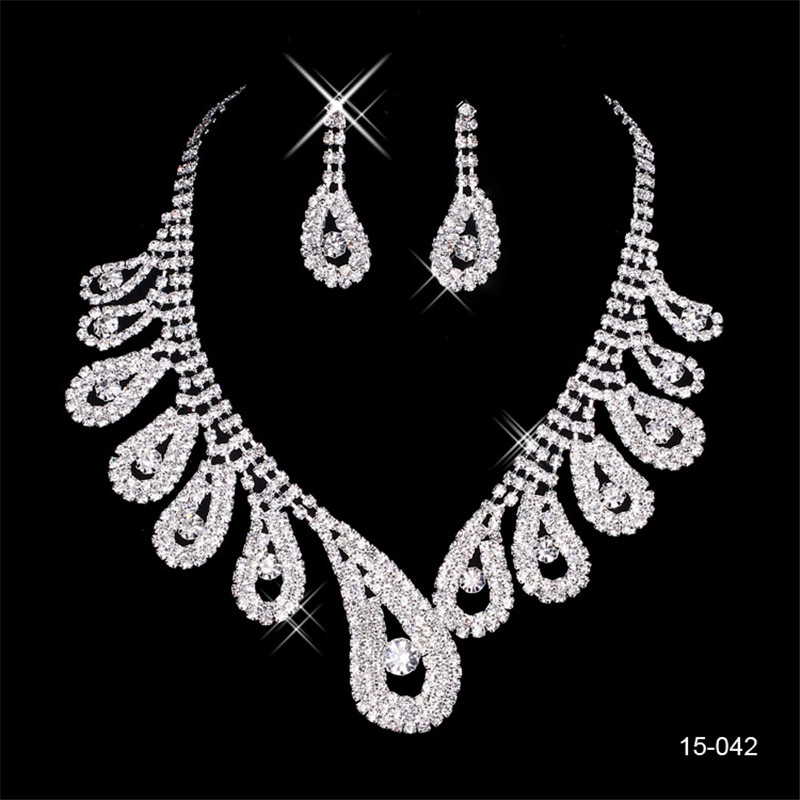 Cristal Claro Plateado Plata Y Pedrería Lágrima Collar Y Aretes