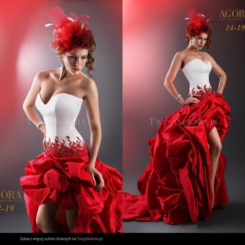 

Vintage Gothic 2020 Bridal Gowns Strapless A Line High Low Short Front Back Long Plus Size White and Red Wedding Dresses Vestido De Novia