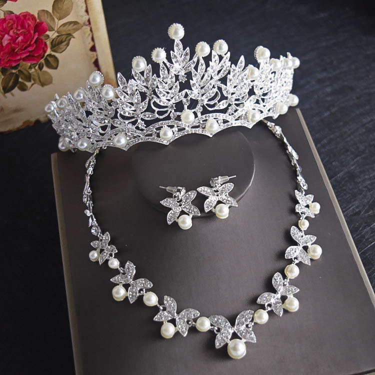 

Luxurious Crystal Leaf Bling Bridal Wedding Jewelry Crown Necklace Earring Sets Quinceanera Party Jewelry Formal Events Bridal Jewelry Sets, White