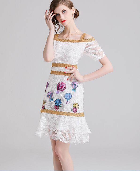 

Spaghetti strap A-Line White feather embroidery balloon gauze dress Street Style Dresses sexy knee-Length sleeveless