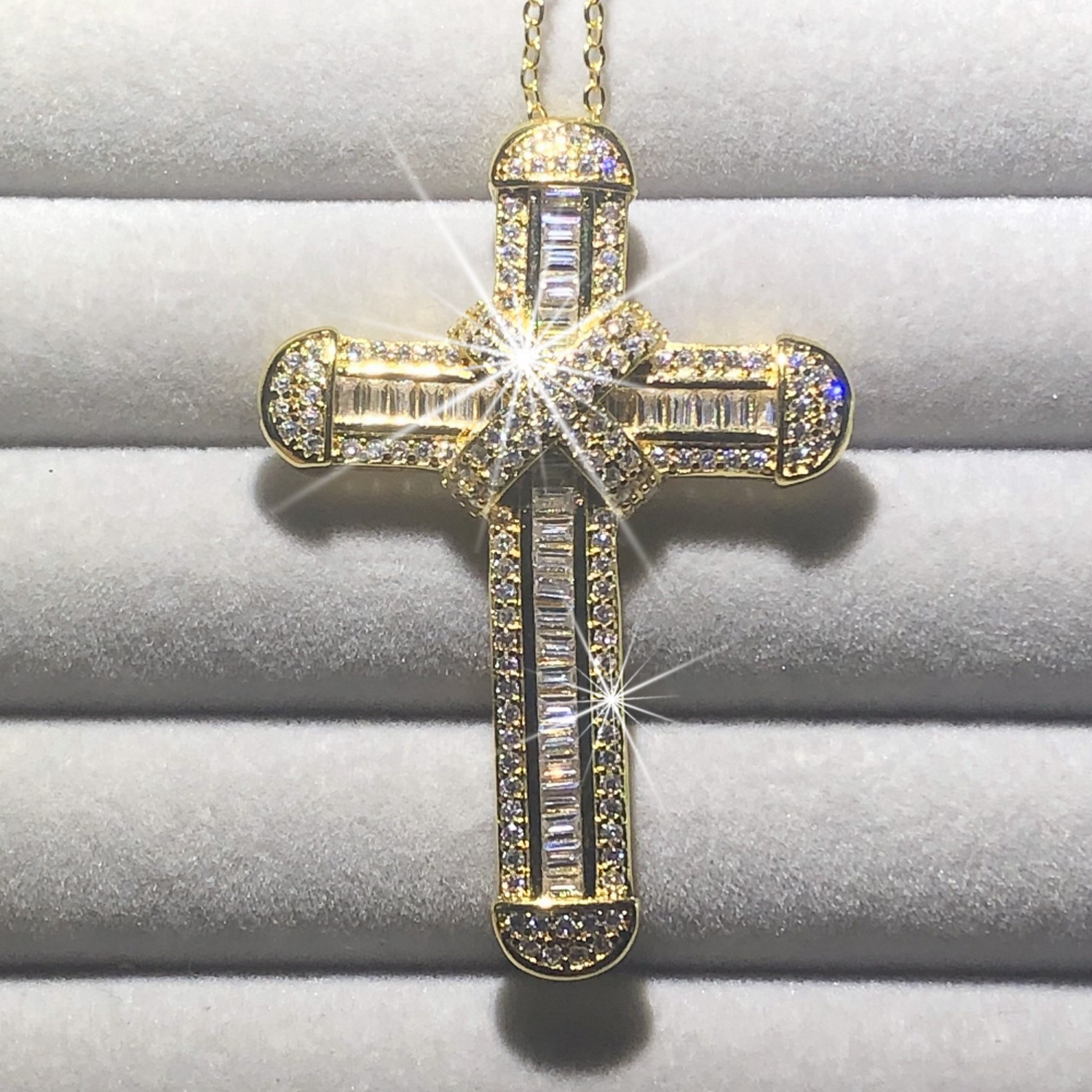 14k Yellow Gold INRI Latin Crucifix Pendant 34x19mm