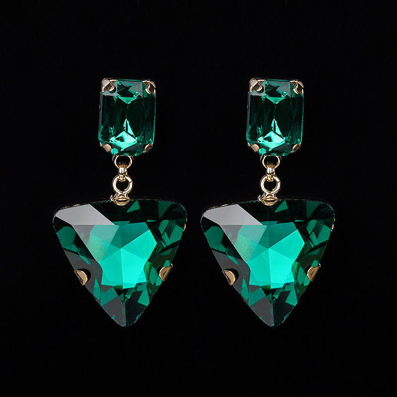 

Be Listed Triangle Auricular Needling Colour Crystal Ear Nail Earring