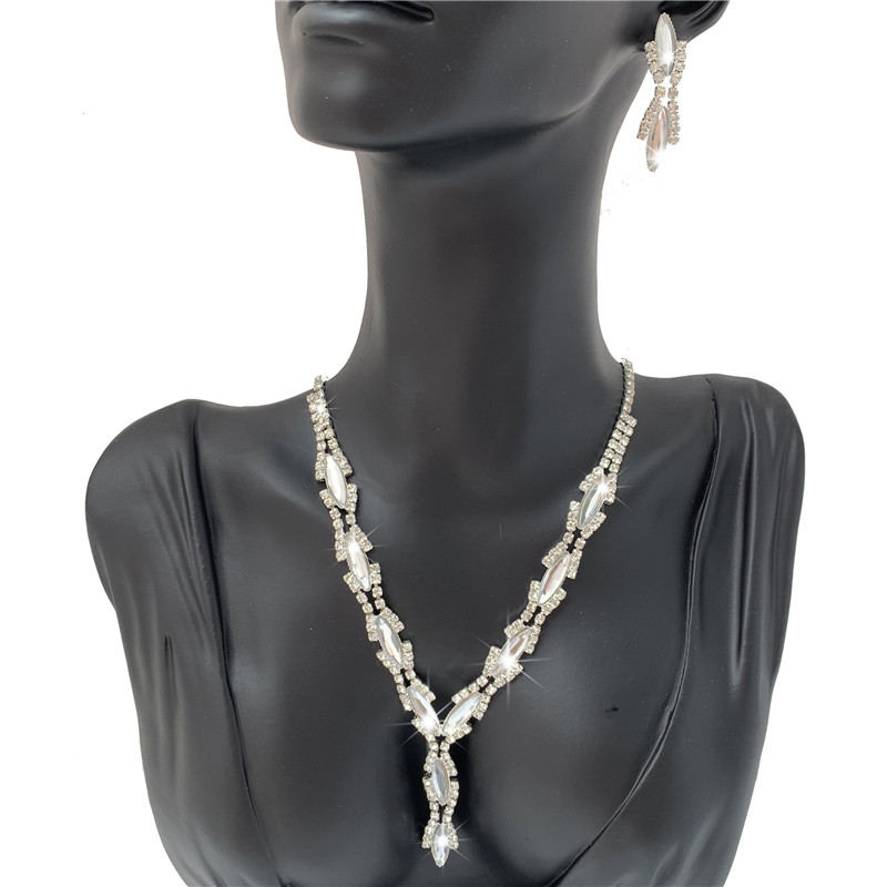Gothic Barocco Collana Strass Collo Collier CATENA Halloween Nero Rosso