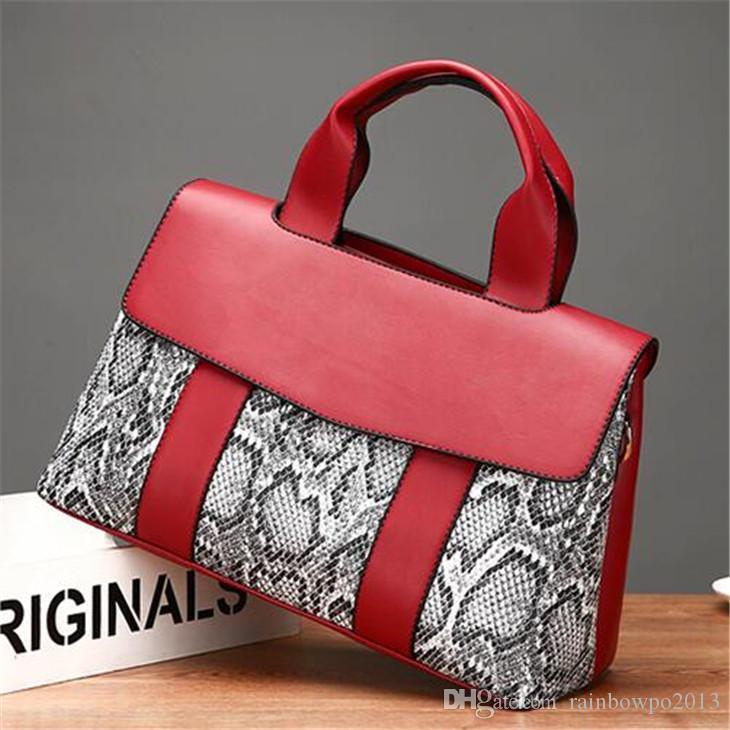 

Factory wholesale women bag elegant atmosphere snakes ladies doctor handbags contrast leather bags snake leathers fashion handbag, Red