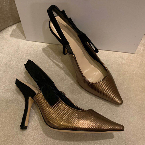 

2022 explosive sandals style designers design the highest quality knitted high-heeled sandals simple high-end fashion, Gold