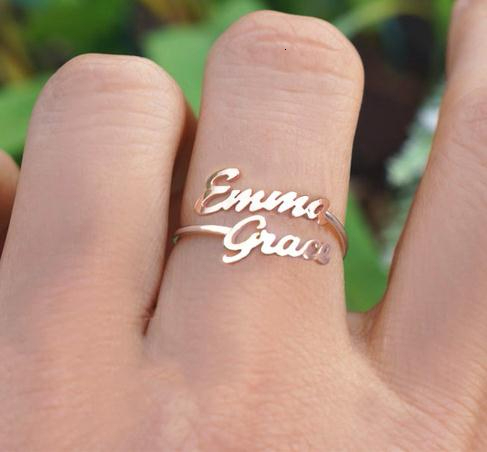 

Double Custom Two Name Rings Personalized Baby Names Couples Names on New Mom Gift Mother Daughter Family Ring, Golden;silver