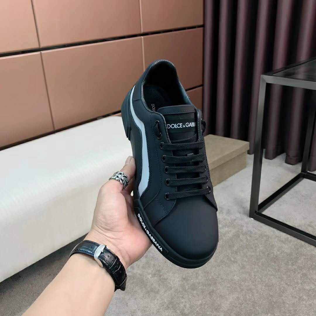 selling designer shoes