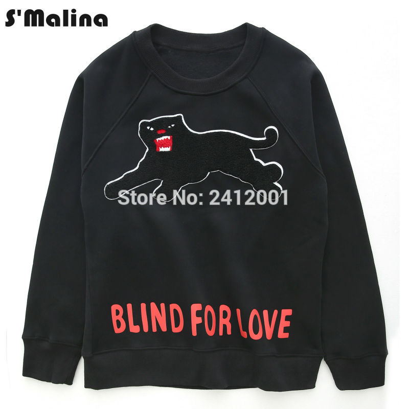 

Free shipping Autumn/Winter Man Round Collar Pullover Hoody Paste Fabric Black Leopard with Flannelette Inside DH015