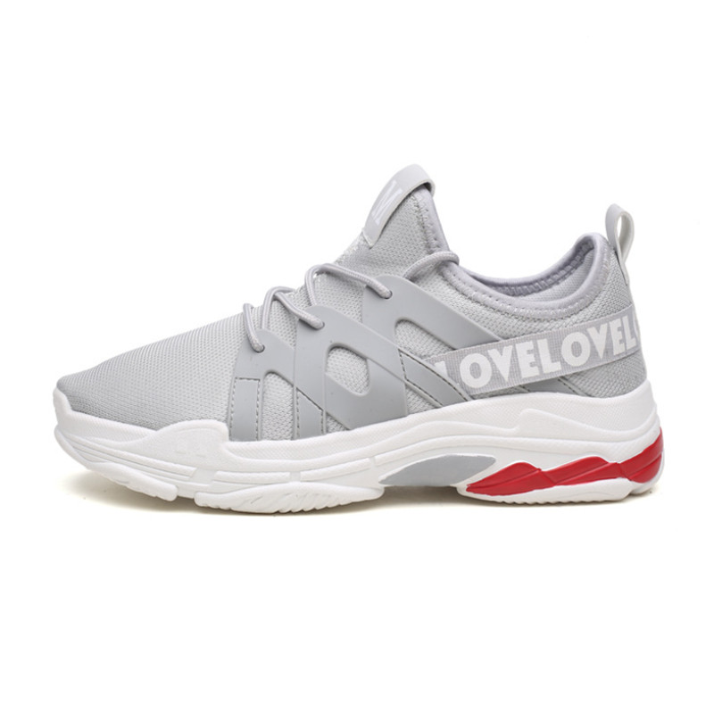 

2019 High Quality Wild Mesh Fashion Designer Shoes Triple S Sneaker Dress De Luxe Sneakers Black Gray Men's Running Shoes