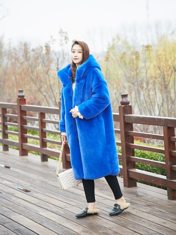 

Winter Fur Jacket High-end Fashion Fur Coat Women Plush Warm Jacket Female Imitation Mink Thick Long Hooded Large size Coat, Beige
