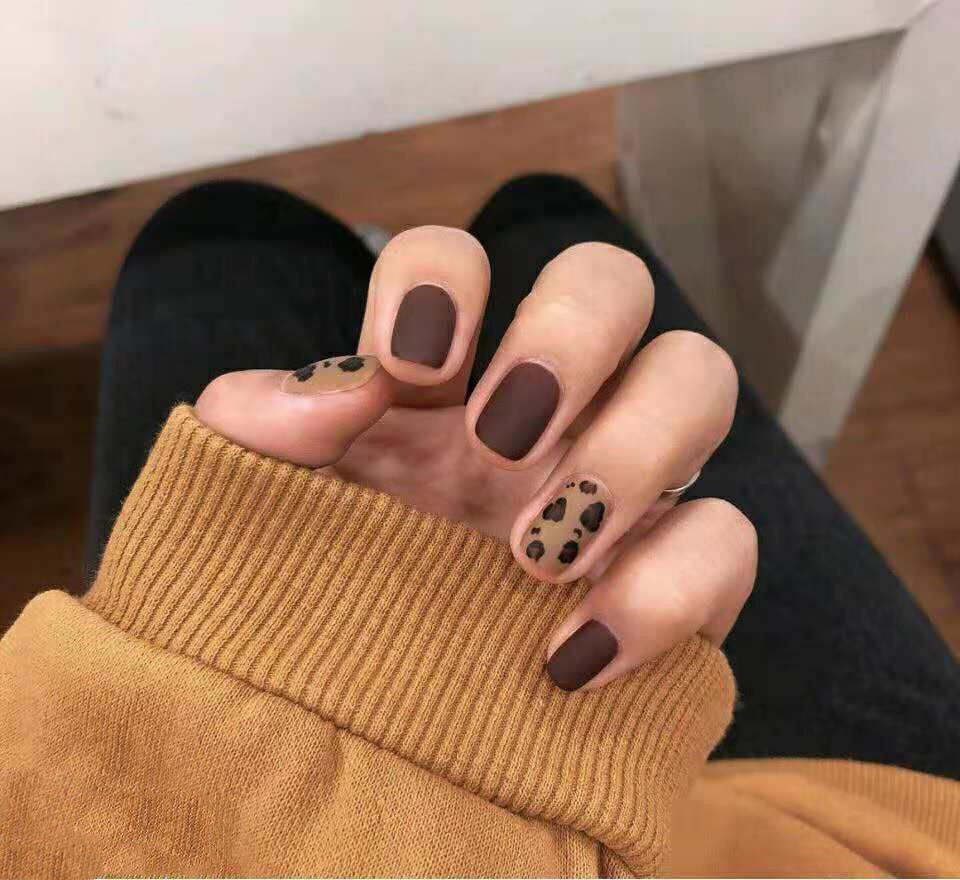 

Fine nail piece waterproof artificial nail patch Brown Leopard Print fashionable cute glue can also wear armor at any time, 01