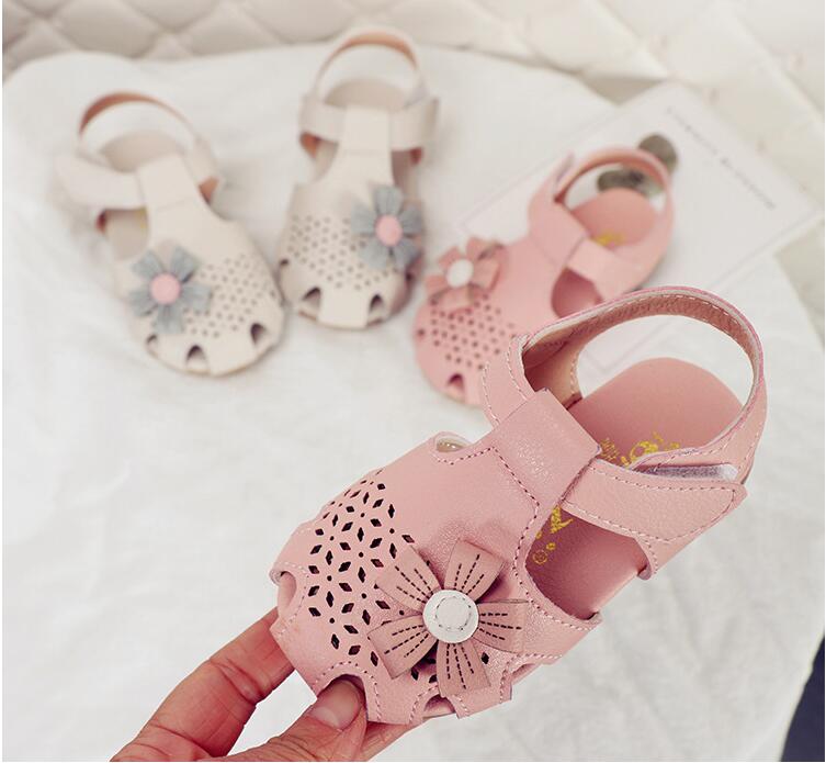 

Girls Spring Autumn Toe cap Floral Sandals Kids Toddler Baby Summer Princess Sandal Shoe OBS 002, White