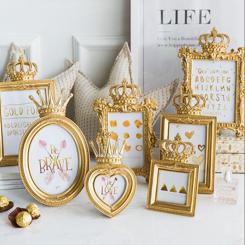 

Baroque Style Gold Crown Decor Creative Resin Picture Desktop Frame Photo Frame Gift Home Wedding Decoration