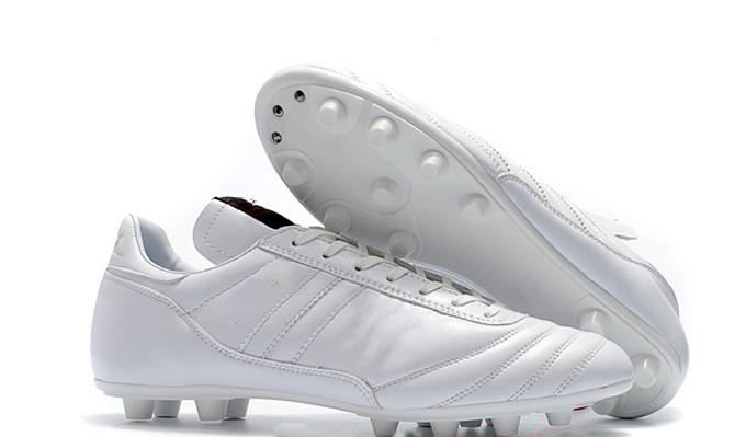 nicest football cleats