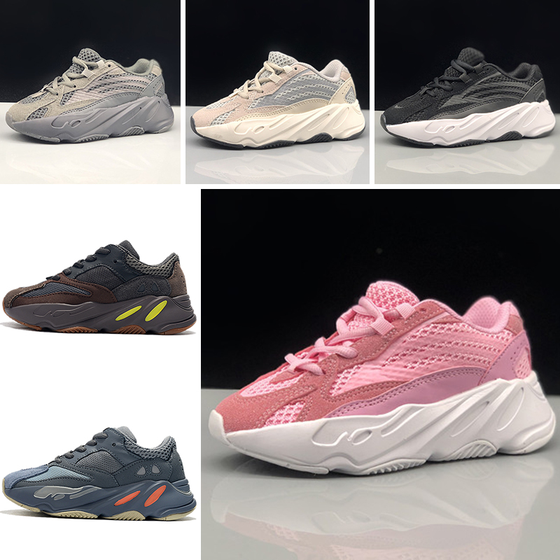 miglior prezzo scarpe adidas yeezy 700
