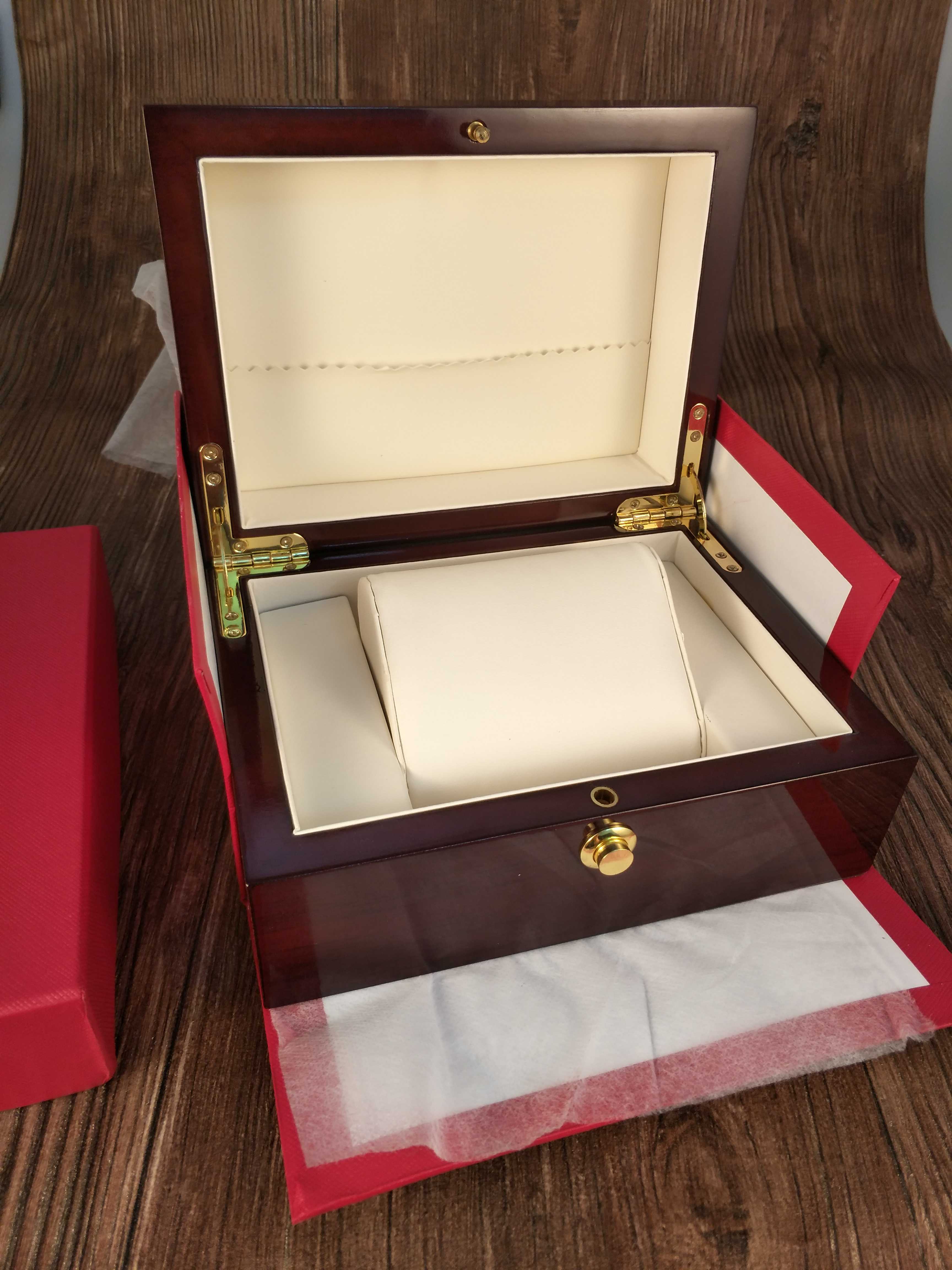

Luxury Top Quality Pate Watch Original Box Papers Card Wood Gift Boxes Red Bag Box For Nautilus Aquanaut 5711 5712 5990 5980 Watches, Black;blue
