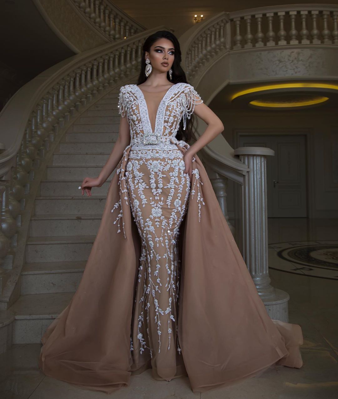 

2020 Arabic Aso Ebi Champagne Lace Beaded Evening Dresses Mermaid Sheer Neck Prom Dresses Vintage Formal Party Second Reception Gowns ZJ553, Light sky blue